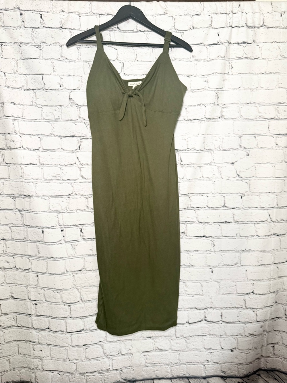 Olive Green Tie-Front Midi Dress. Size L